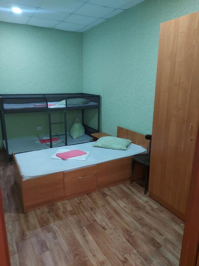 Мини-Отель "Алатау",Хостел Pawłodar Zewnętrze zdjęcie
